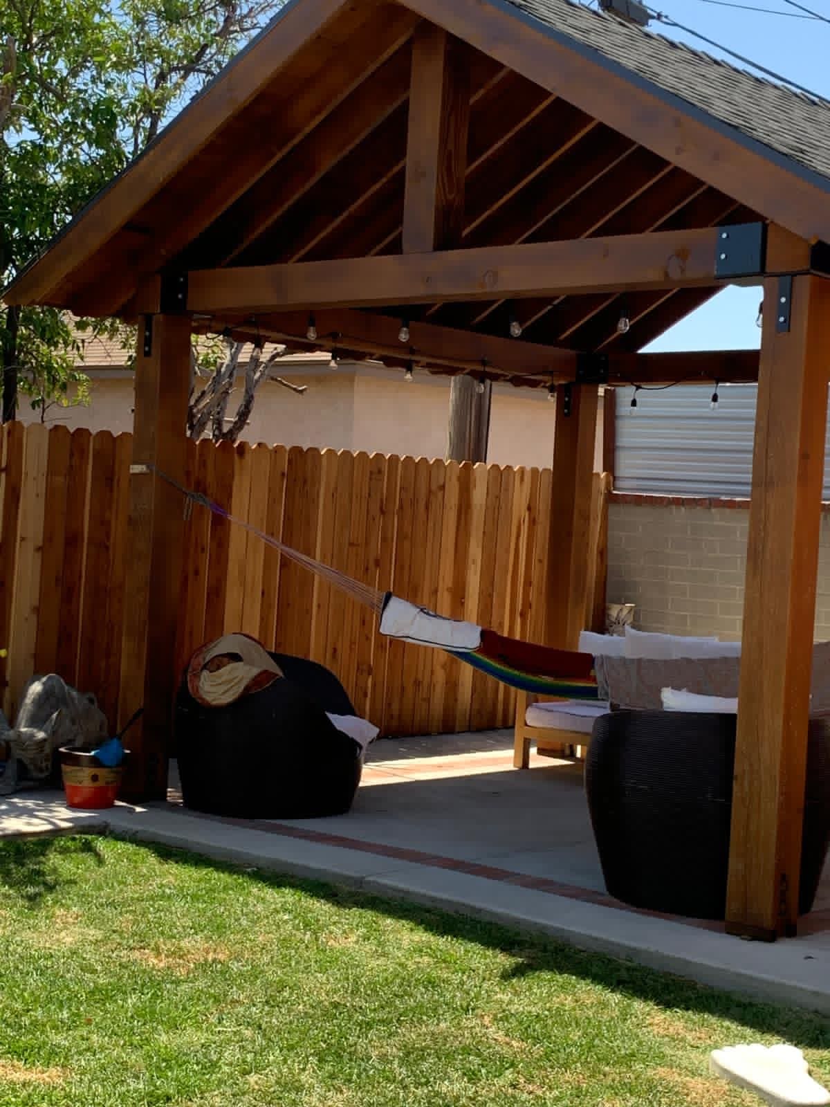 Custom Backyard, Constructora Carrillo